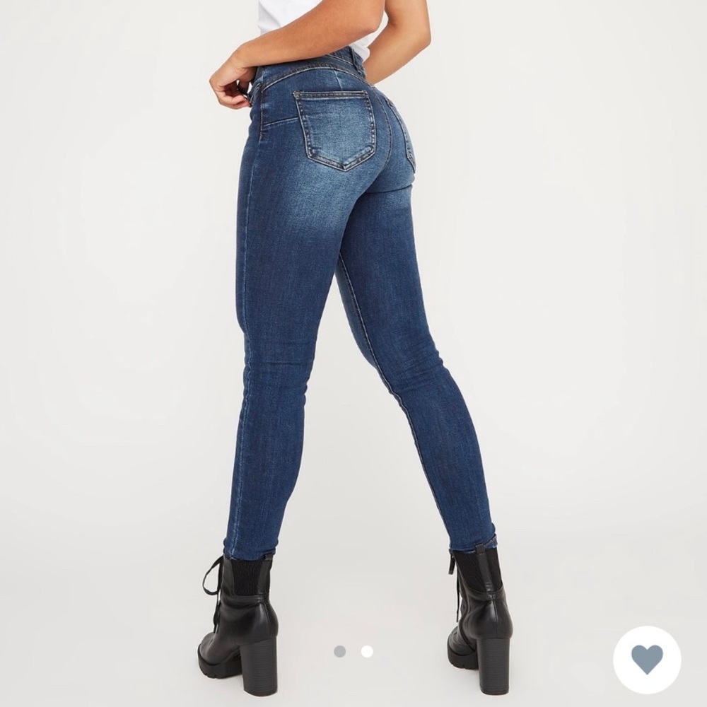 MID RISE JEANS! PUSH UP!